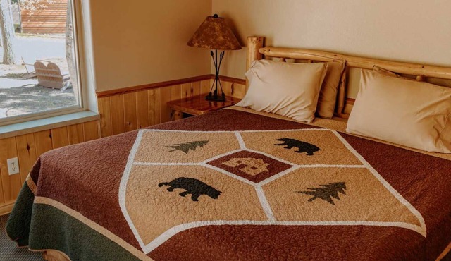 Minnesota Northwoods Group Retreat – Great for Large Families
