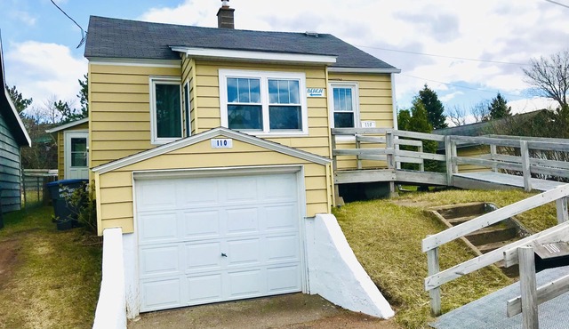 Minnesota Point Beach House 4