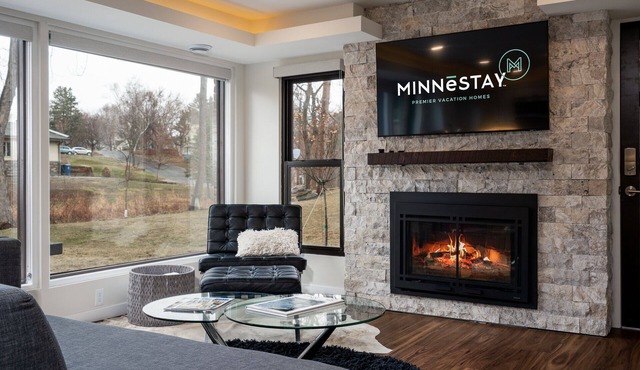 MINNeSTAY* Bassett Creek Retreat