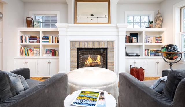 MINNeSTAY* Gideon's Retreat-Excelsior | Sauna | Fun | Stylish