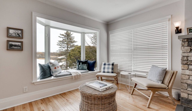 MINNeSTAY* Lakefront Cottage | Excelsior Bay | Dock