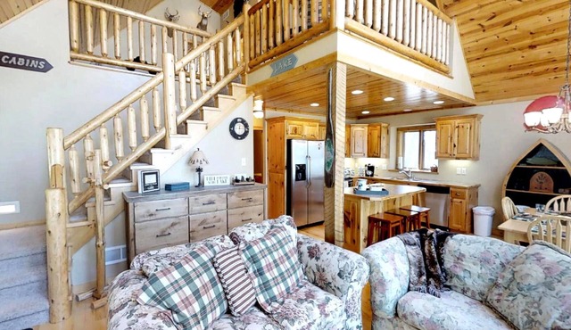 MINNeSTAY* Lakefront Hideaway