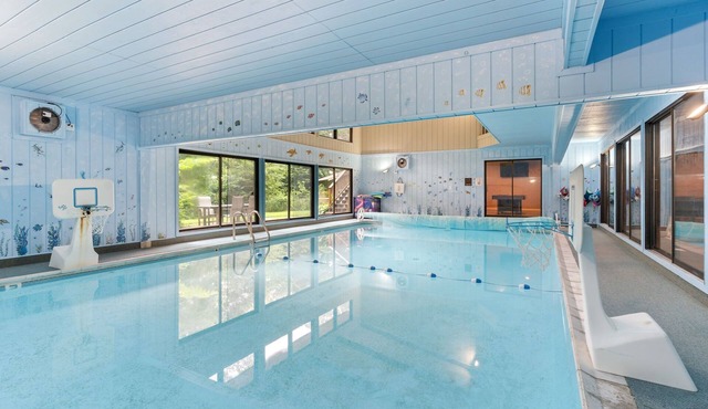 MINNeSTAY* Rum River Resort | In-home pool + sauna