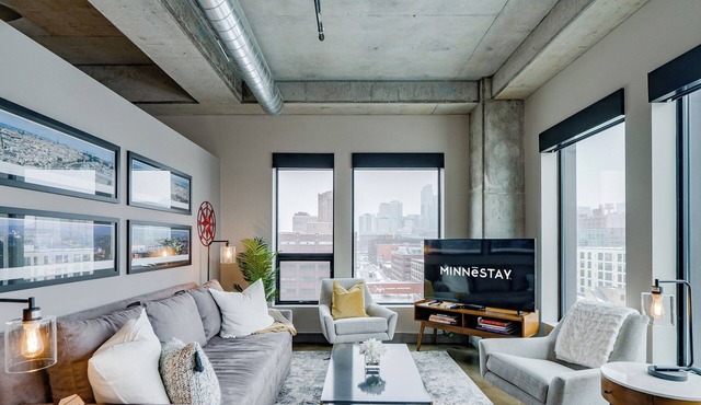 MINNeSTAY* Sable 807 - One Bedroom | North Loop | Target Center