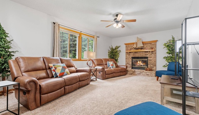 MINNeSTAY* Ultimate Family Fun Escape | Entertainment