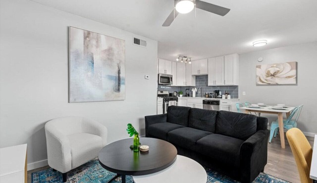 Mins 2 Dwntown ~ Private Retreat ~ Austin Cove