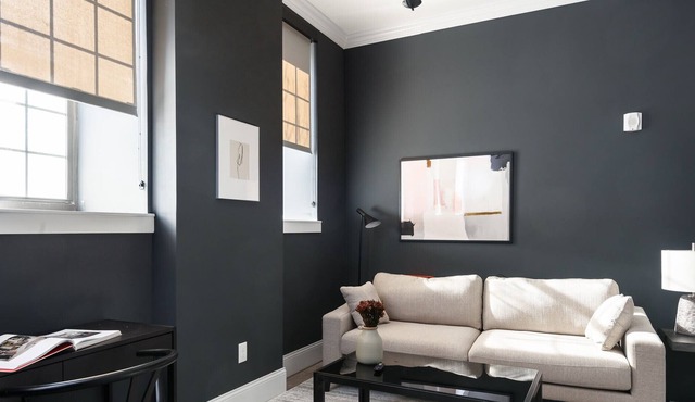 Mins to Downtown, Ballpark, Arch | Free Parking + W&D | Zencity