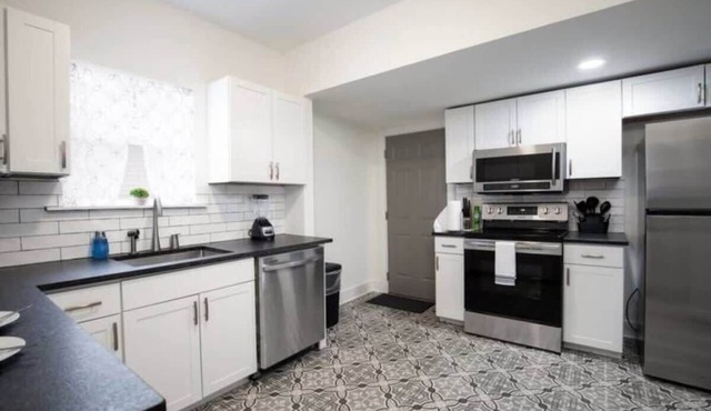 Mins to Downtown & Top Golf - Historic at Norwood