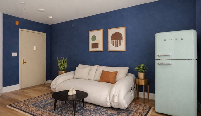 Mins to Fishtown & Center City | GlobeNest