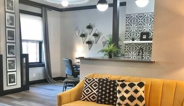 Mins to Forest Park, Soulard | Studio W&D+Parking