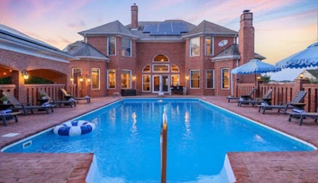 Mins to Golf & Ocean City! Sleeps 16 w. Game Room!