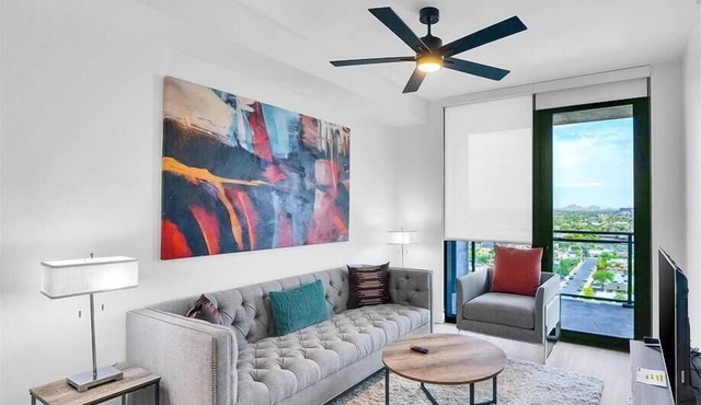 Mins to Sky Harbour Airport | 1BR nr Metro & Shops