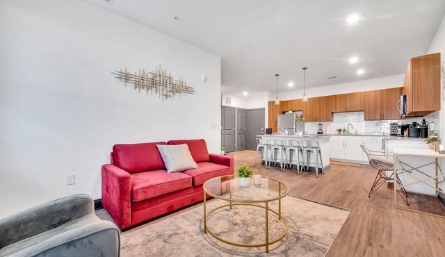 Mins➞Downtown/Med District★ Fully Stocked★24hr Gym★2Bds★2TVs