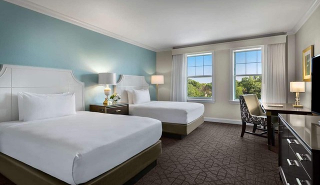 Minutes away from Missouri Botanical Garden! 4 Spacious Rooms, Pet-Friendly