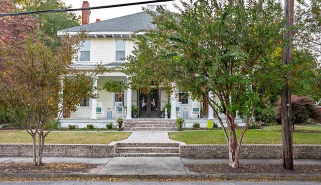 Minutes from Augusta National - Incredibly charming 4-bedroom house on the Hill