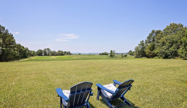 Minutes from Downtown Cambridge and Downtown Easton | 104+ Acre Farm