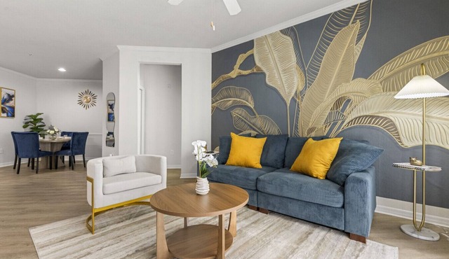 Minutes from Moffit and Busch Gardens