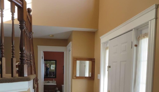 Minutes From Outstanding Beaches And Golf Courses