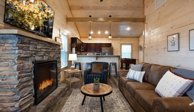 Minutes From The Heart Of Pigeon Forge/Hot Tub/New