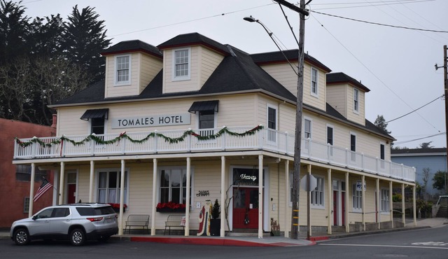 Minutes to Dillon Beach, Tomales Bay & Point Reyes—Coastal Days, Peaceful Nights