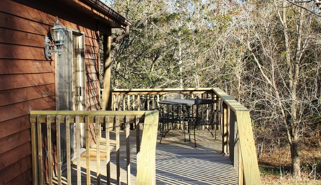 Minutes to Giant City - SIU - Shawnee Winetrail - Shawnee Forest - Wi-Fi