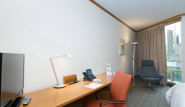 Minutes to Kayak Rentals, Trails & Picnic Spots | Double Guest room