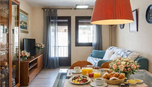 Miquel 2 – Apartment with Parking, Wi-Fi and A/C
