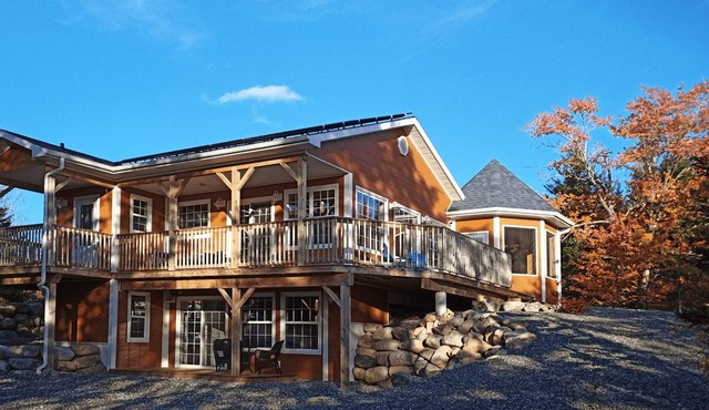 Mira Cottage Vacation in Canada