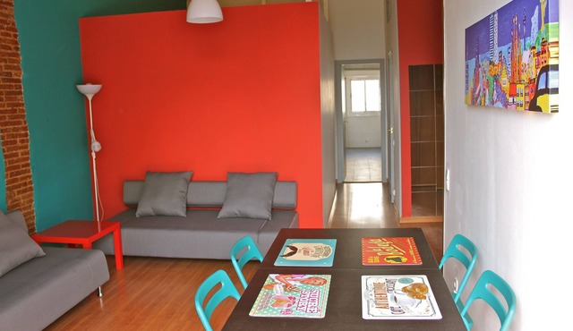 MIRABARNA Vista 2 - near Sagrada Familia - 2 bedrooms, for 2-6 persons