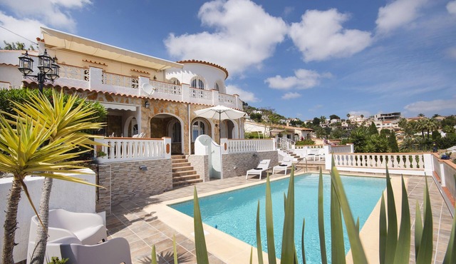 Mirador- sea view, beautiful villa, private pool, WIFI gratis!