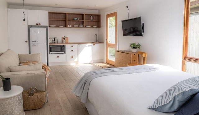 Miramar Studio, Narrawallee