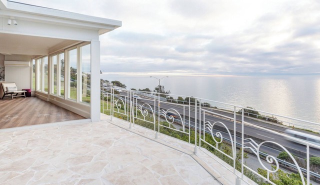 Miramare By The Bay - Spectacular Panoramic views