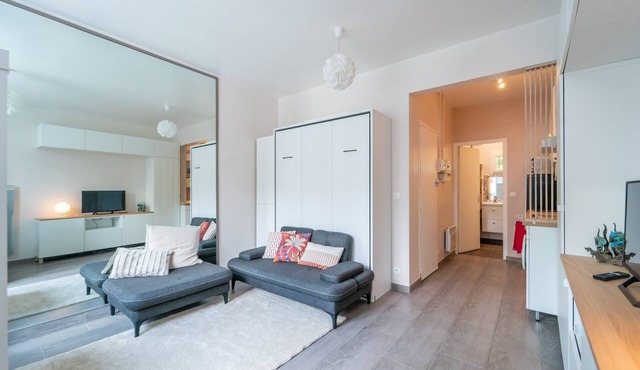 Miroir en Lumière - Studio à 10min du 13e, Paris