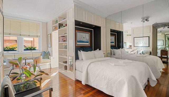 Mirra on Greenknowe Boutique Escape by the Harbour