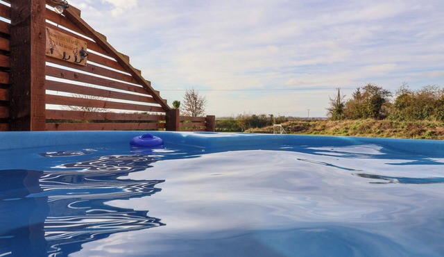 MISCHIEF, pet friendly, character holiday cottage in Bridlington