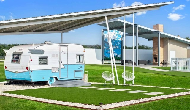 Miss Estella | Glamping | Pool | Outdoor Fireplace