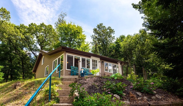 Miss Peabody's Cottage, A Perfect Couples Getaway in the Pinckney Rec Area