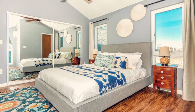 Mission Beach 5bd Multi Unit|Steps to Sand+ Parking