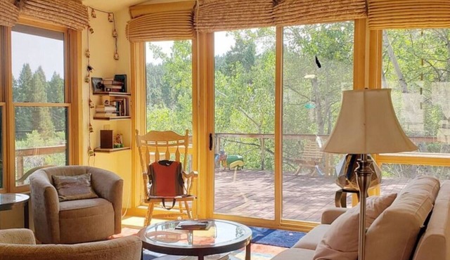Mission Meadows · Private Mountain Retreat, Wildlife, Serenity