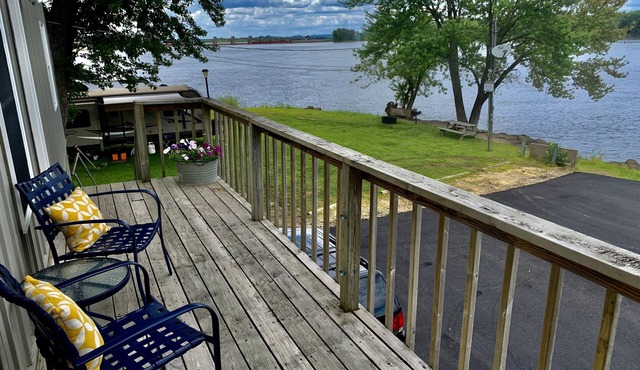 Mississippi River Cabin