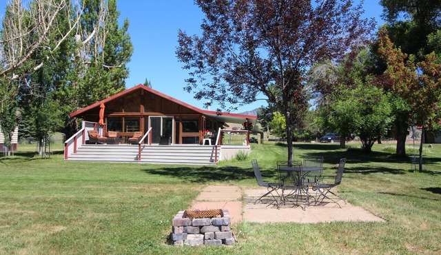 Missouri River Getaway- Riverfront