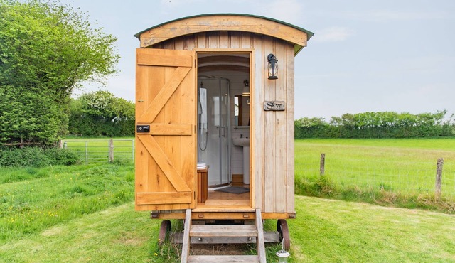 Mist Shepherd's Hut by Bloom Stays - eco shepherds hut sleeping 2
