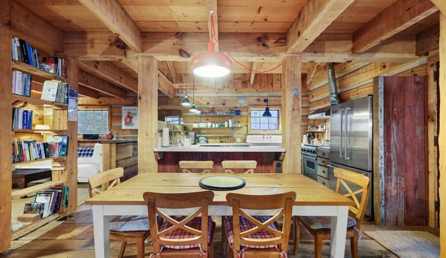 Misty Pines Cabin | Wood Stove Sauna