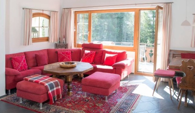 mit Whirlpool für 6 Personen-Lenzerheide by Interhome