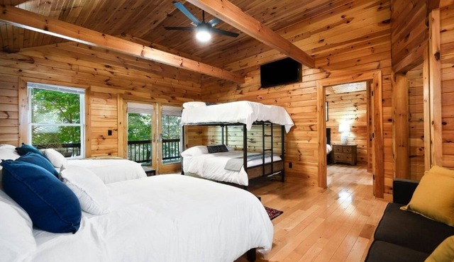 Mitchell Creek Marina Lodge 15