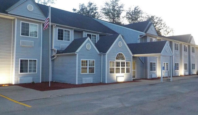 MJ INN and SUITES