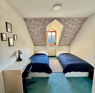 MK Accommodations Roth in Roth