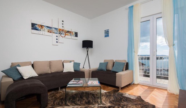 MK-elegant apartment with a sea view balcony