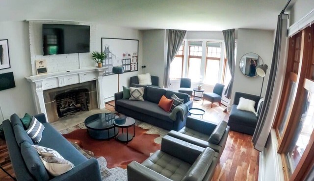 MKE Mansion - Both Wings