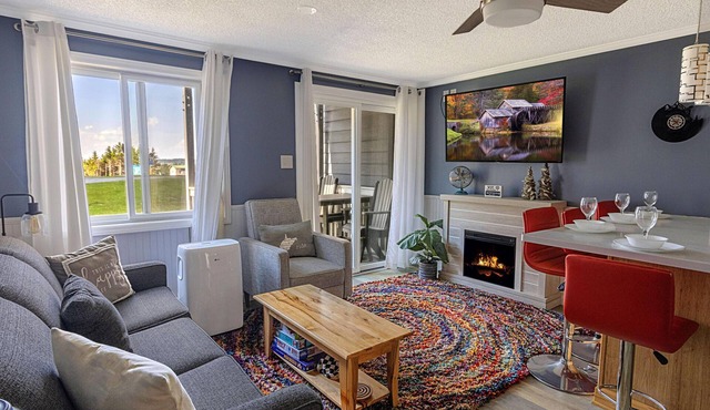 ML 108 - Stunning summer oasis! Perfect for your next biking getaway!